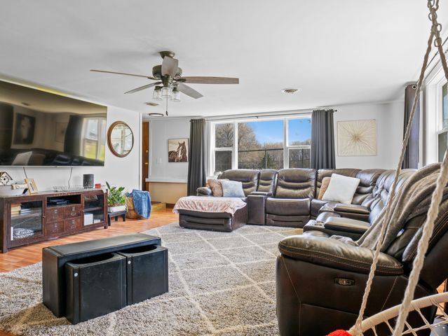 1375 SE 800 Road, Collins, MO 64738