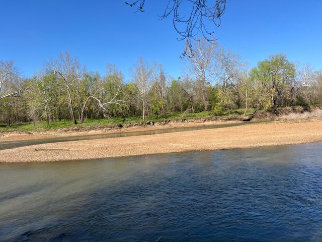 1375 SE 800 Road, Collins, MO 64738