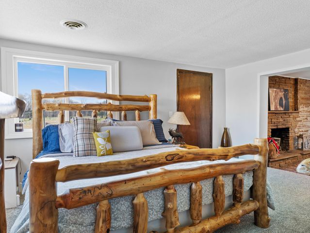 1375 SE 800 Road, Collins, MO 64738