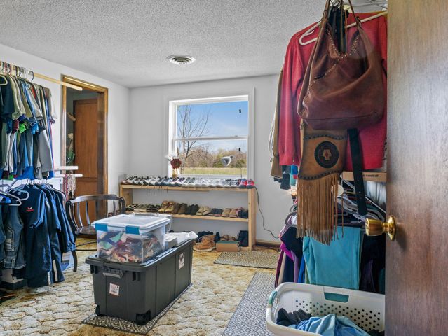 1375 SE 800 Road, Collins, MO 64738