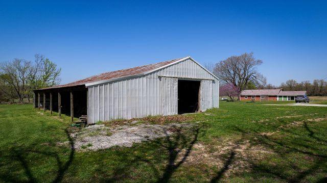 1375 SE 800 Road, Collins, MO 64738