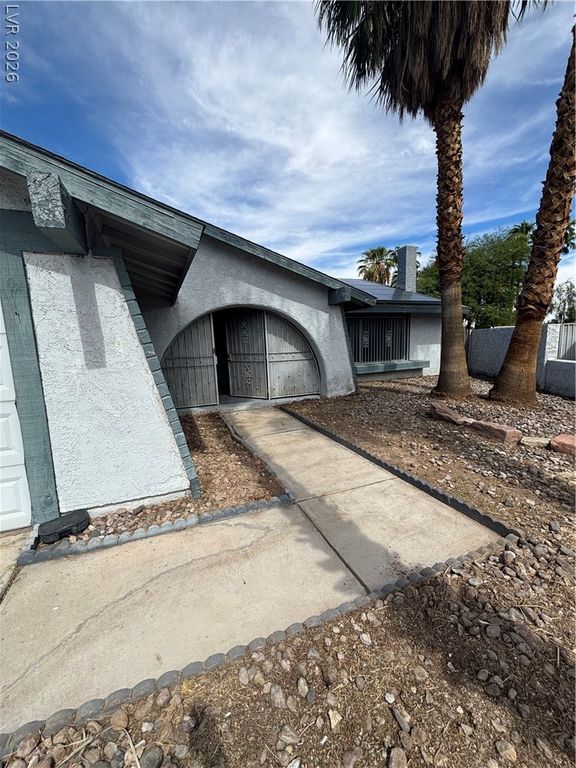 1664 Caliente Court, Las Vegas, NV 89119 — photo 4
