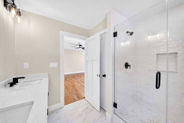 57 Bellflower Road 57, Billerica, MA 01821