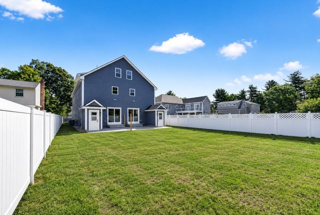 57 Bellflower Road 57, Billerica, MA 01821