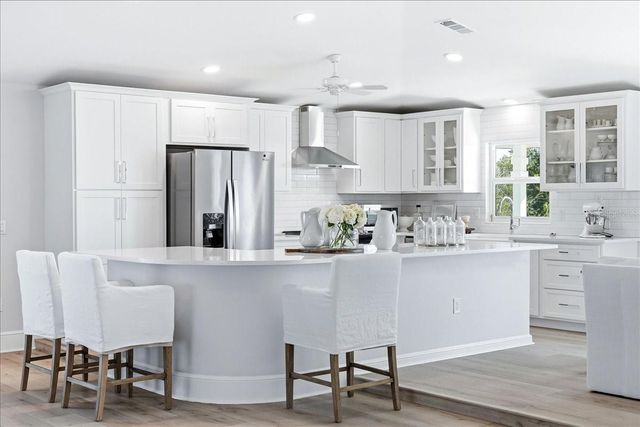 45 GREEN DOLPHIN DRIVE N, Placida, FL 33946