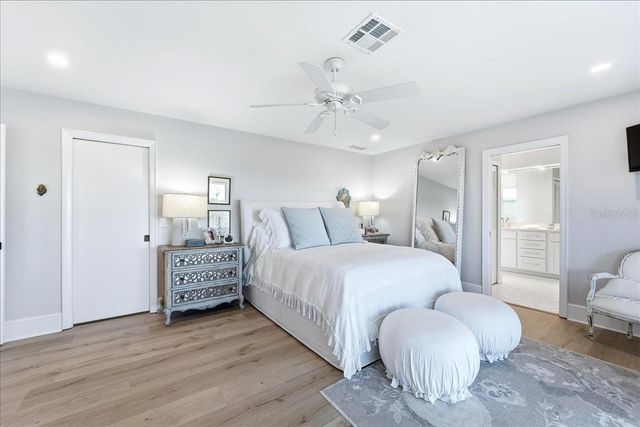 45 GREEN DOLPHIN DRIVE N, Placida, FL 33946