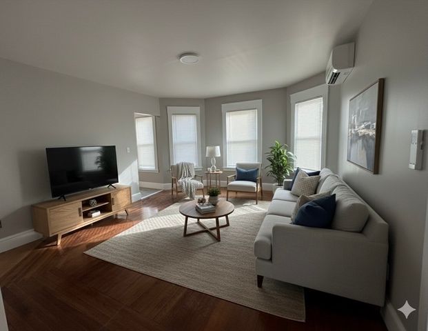 37 Cortland St 1, Springfield, MA 01109