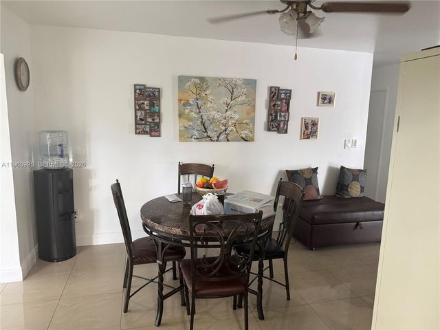 7825 SW 127th Ct, Miami, FL 33183