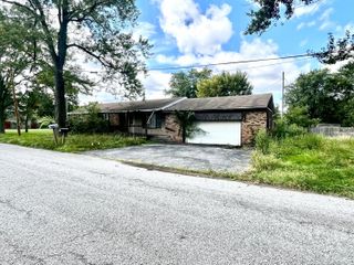 2880 Oklahoma Street, Lake Station, IN 46405