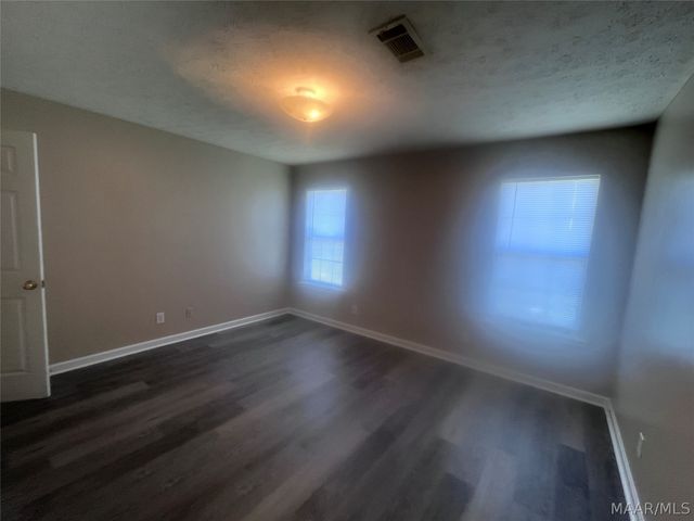 345 FOXDALE Road, Millbrook, AL 36054