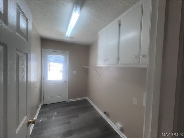 345 FOXDALE Road, Millbrook, AL 36054