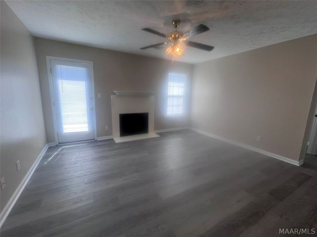 345 FOXDALE Road, Millbrook, AL 36054