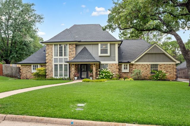4102 Greenway Court, Colleyville, TX 76034