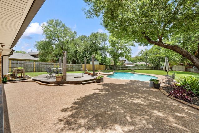 4102 Greenway Court, Colleyville, TX 76034