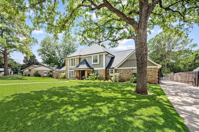4102 Greenway Court, Colleyville, TX 76034