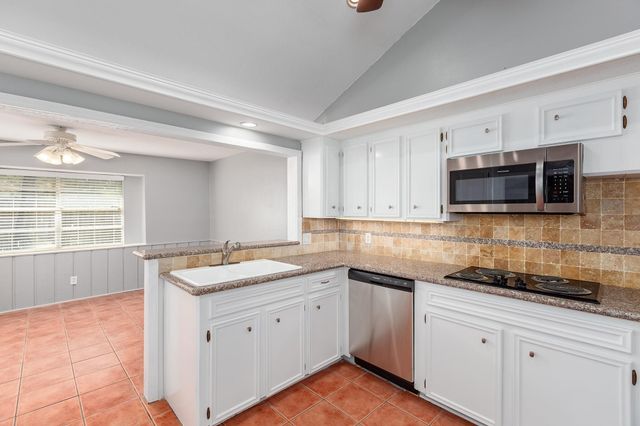 5502 Forest Timbers Drive, Humble, TX 77346