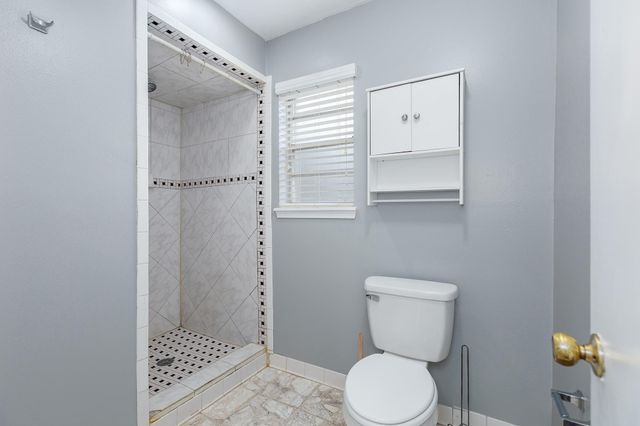 5502 Forest Timbers Drive, Humble, TX 77346