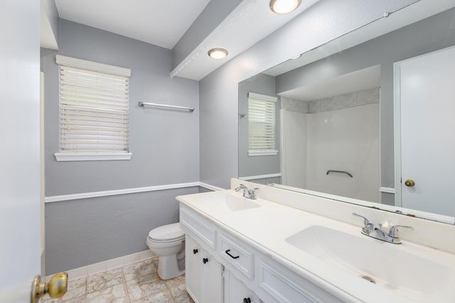 5502 Forest Timbers Drive, Humble, TX 77346