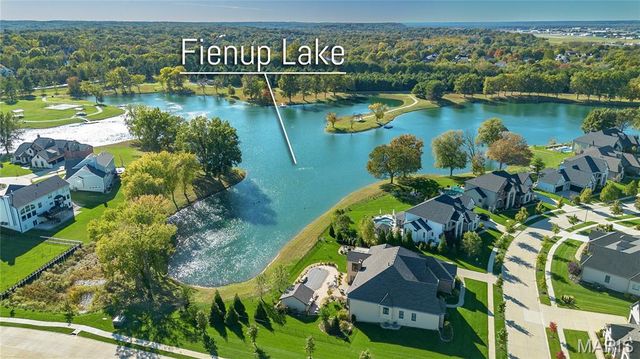 1240 Fienup Farms, Chesterfield, MO 63005