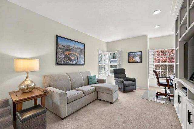 2538 Navarra Drive C, Carlsbad, CA 92009