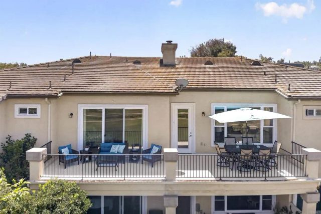 2538 Navarra Drive C, Carlsbad, CA 92009
