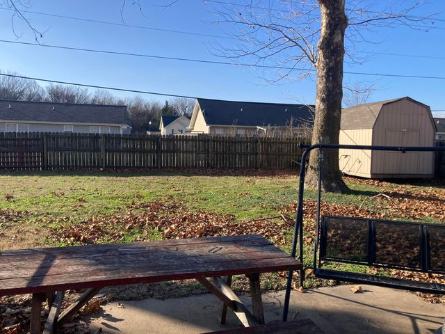 2042 M St SW, Miami, OK 74354