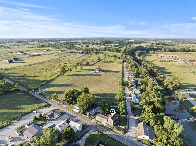 104 Lloyd Road, Georgetown, KY 40324