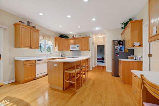 14477 Whisper Wind Drive, Carmel, IN 46032