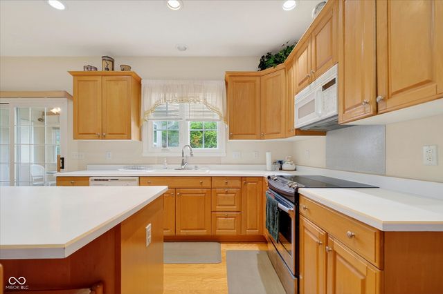 14477 Whisper Wind Drive, Carmel, IN 46032