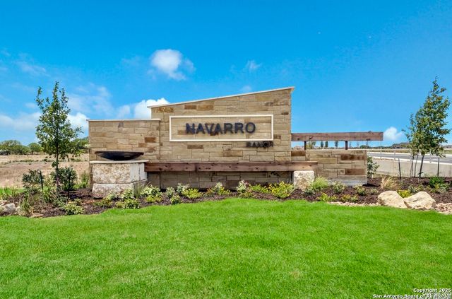 9211 Navarro Vista, Seguin, TX 78155