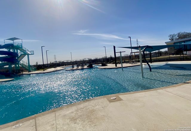 9211 Navarro Vista, Seguin, TX 78155