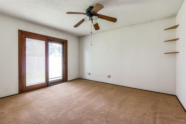 2302 Benbrook Drive, Carrollton, TX 75007
