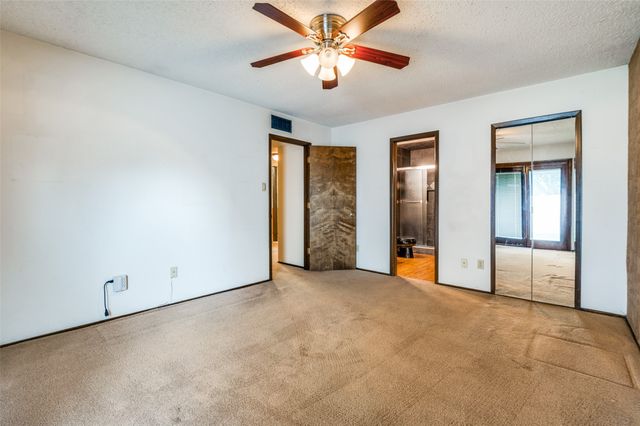 2302 Benbrook Drive, Carrollton, TX 75007