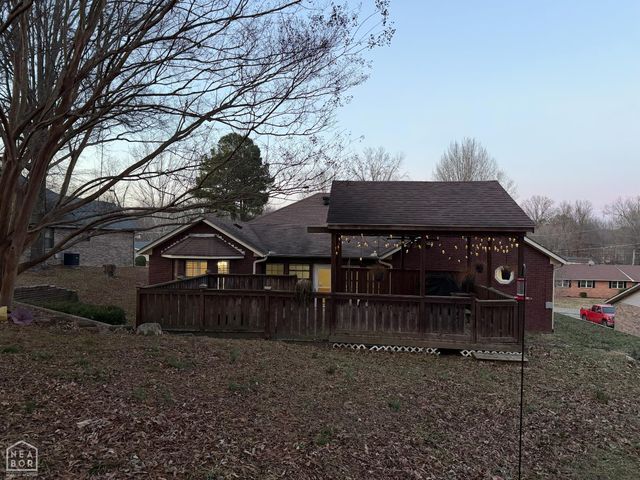 980 Dogwood Drive, Piggott, AR 72454