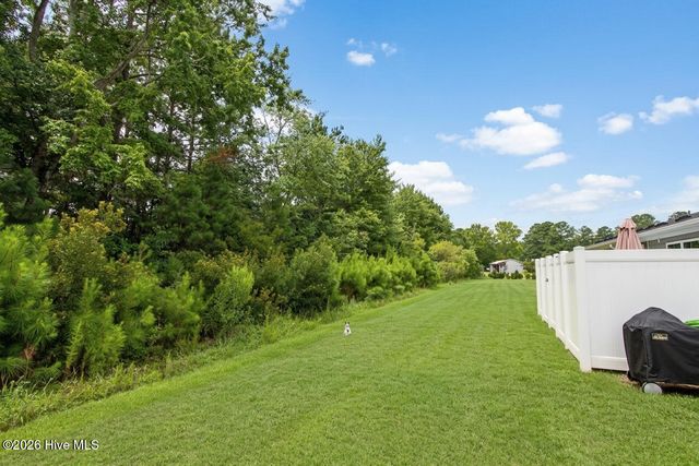 2049 Parow Lane NW, Calabash, NC 28467