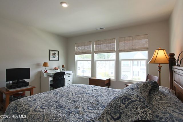 2049 Parow Lane NW, Calabash, NC 28467