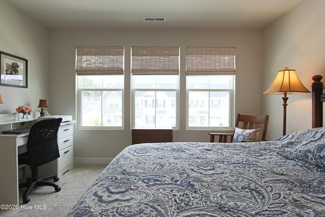 2049 Parow Lane NW, Calabash, NC 28467