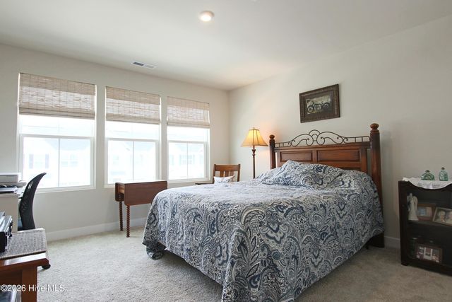 2049 Parow Lane NW, Calabash, NC 28467