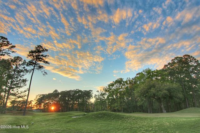 2049 Parow Lane NW, Calabash, NC 28467