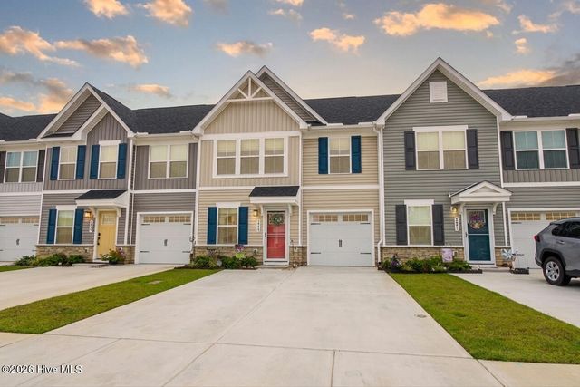 2049 Parow Lane NW, Calabash, NC 28467