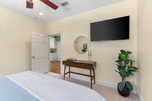 2709 Geraghty Ave, Austin, TX 78757