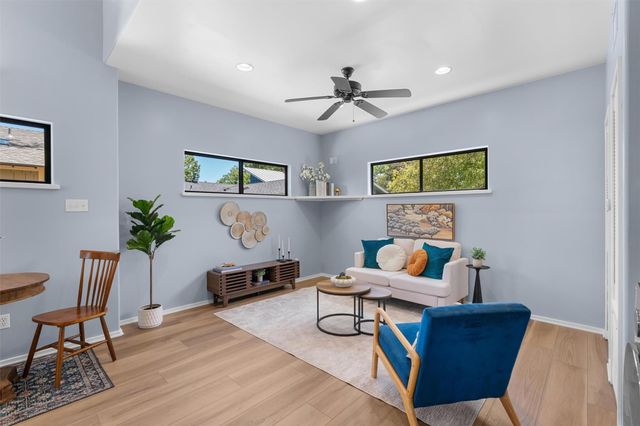 2709 Geraghty Ave, Austin, TX 78757