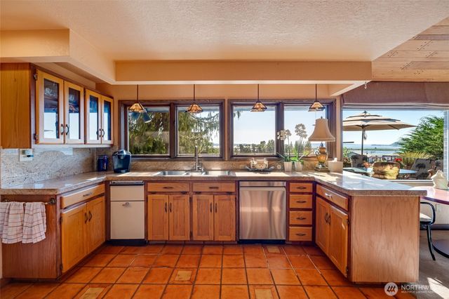 416 Alverson Boulevard, Everett, WA 98201