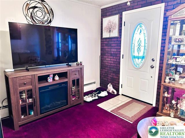 201 Church Street, Catasauqua Boro, PA 18032