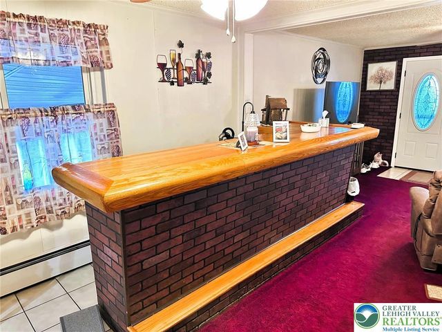 201 Church Street, Catasauqua Boro, PA 18032