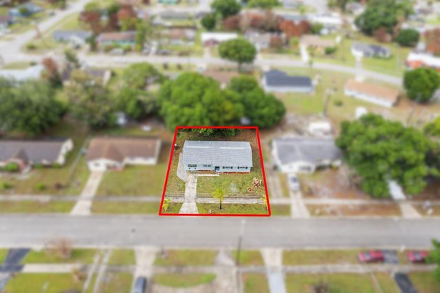 307 Essex Drive, Fort Pierce, FL 34946