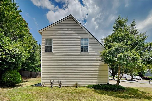 2250 Winthrope Way Drive, Alpharetta, GA 30009