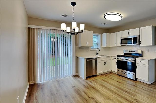 2250 Winthrope Way Drive, Alpharetta, GA 30009