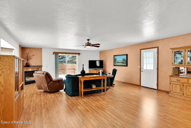 16649 N Sitka RD, Rathdrum, ID 83858