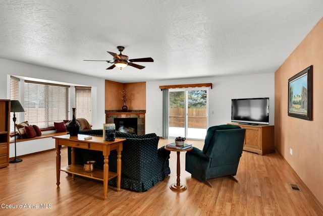 16649 N Sitka RD, Rathdrum, ID 83858